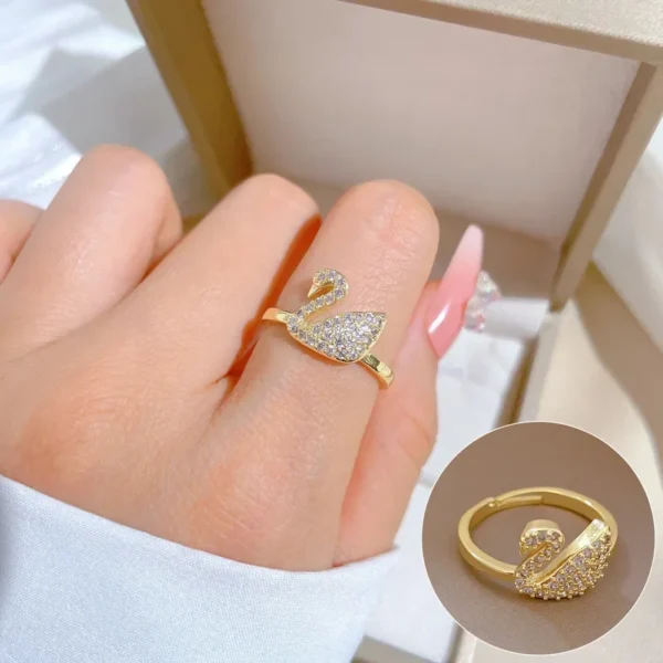 Swan Zircon Ring